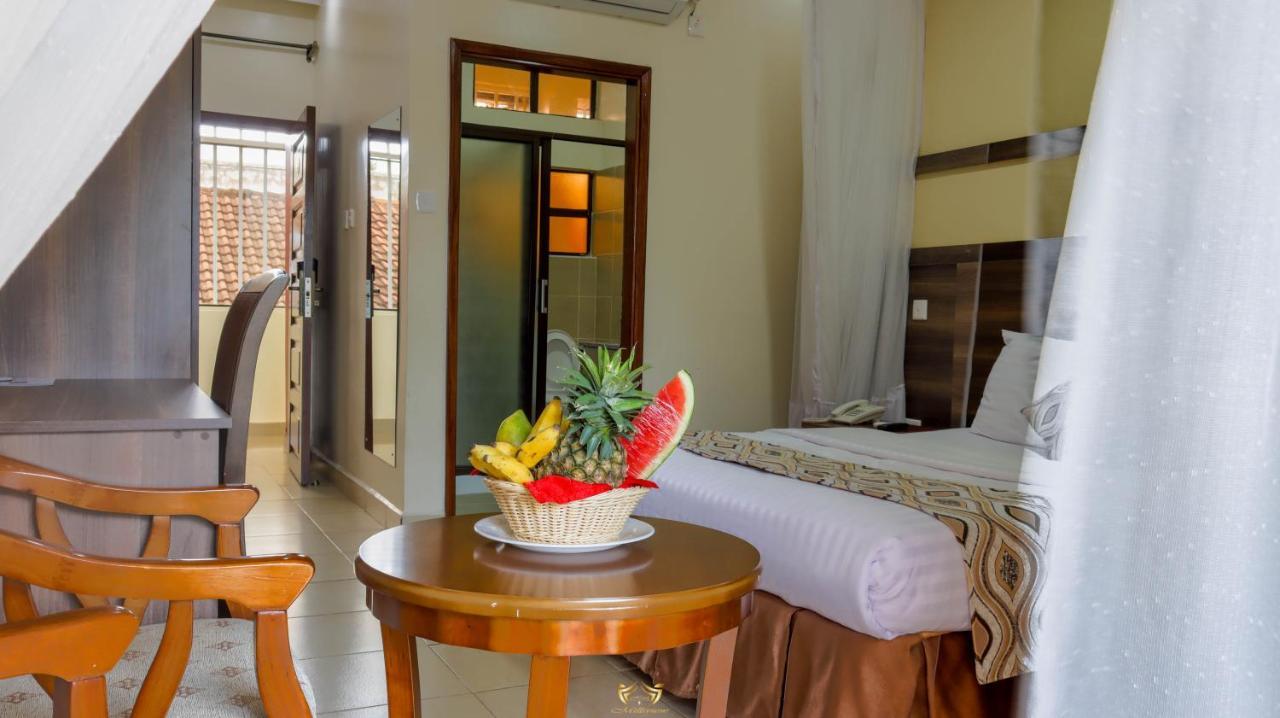 Millsview Hotels In Kisumu Bagian luar foto