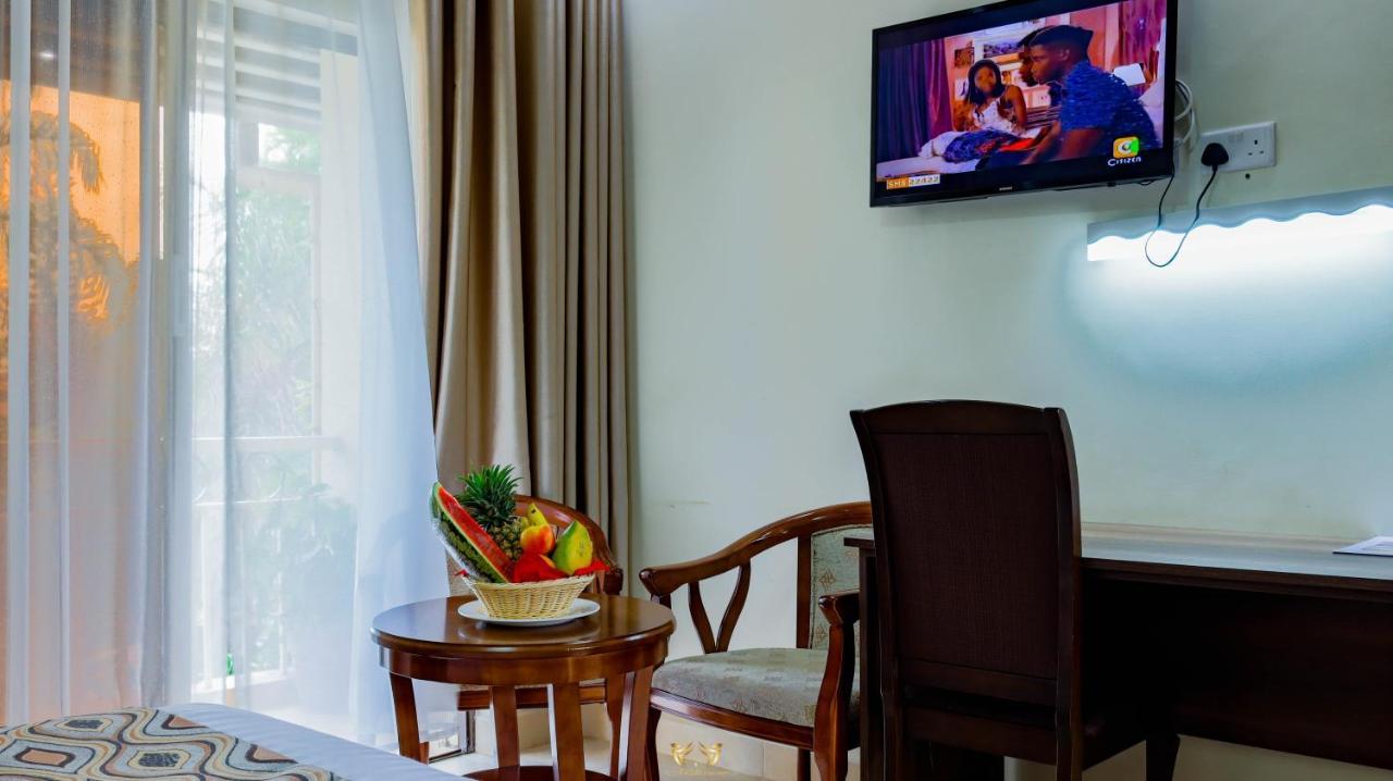 Millsview Hotels In Kisumu Bagian luar foto